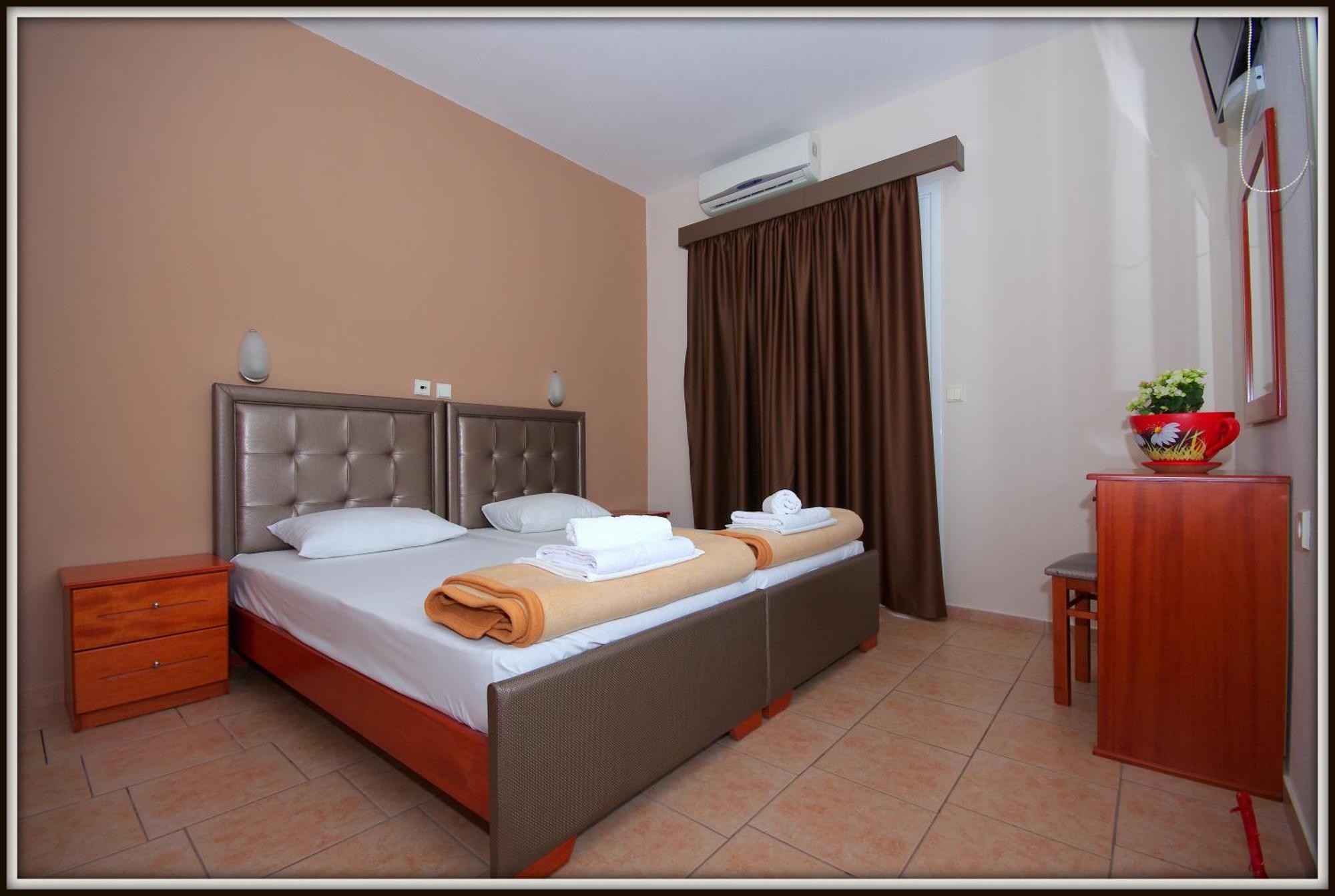 John & Eve Hotel Paralia Katerinis Room photo