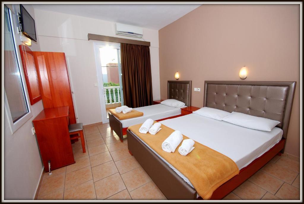 John & Eve Hotel Paralia Katerinis Room photo